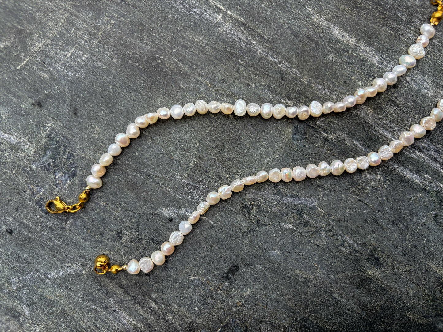 Dainty Freshwater Pearl Bracelet
